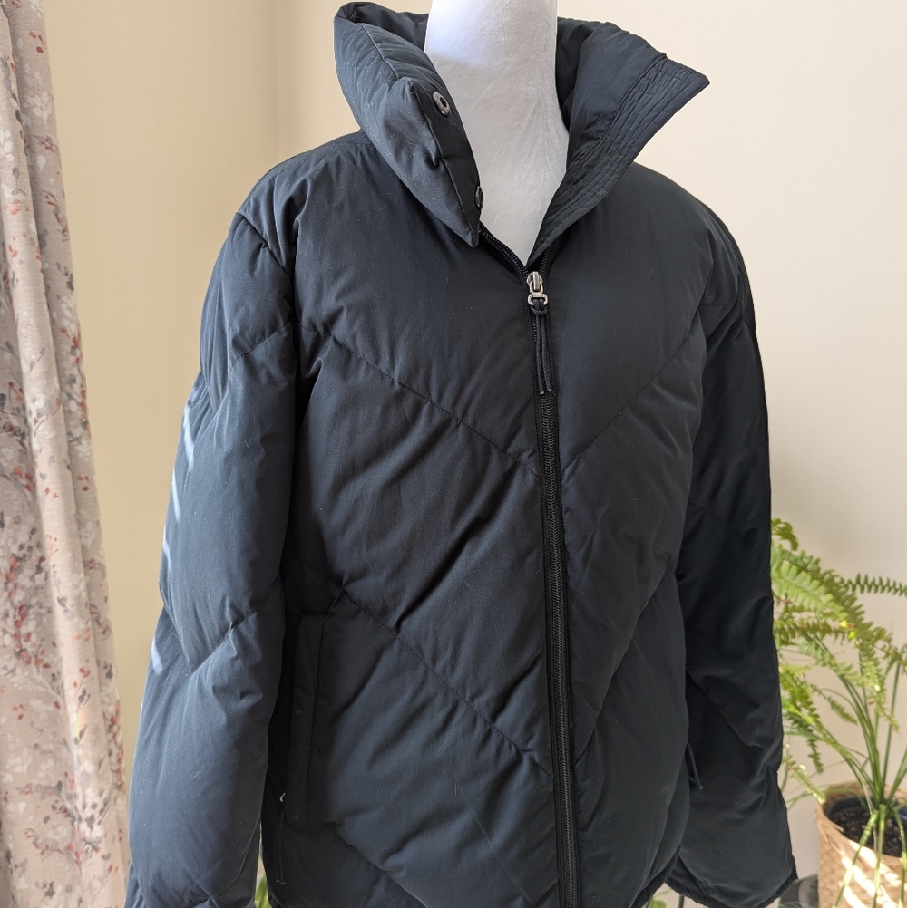 Banana Republic Black Puffer Jacket